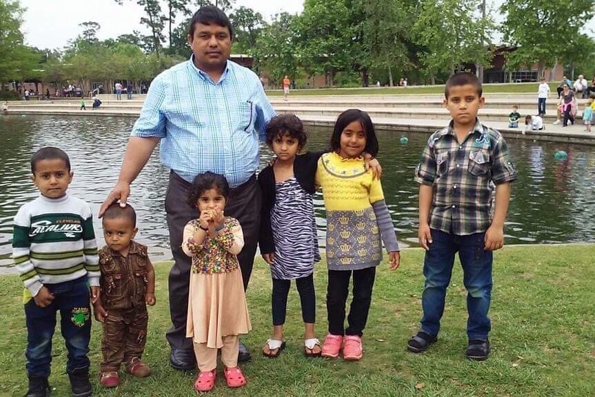 Photo of Waheed Etimad and family Photo of Waheed Etimad and family
